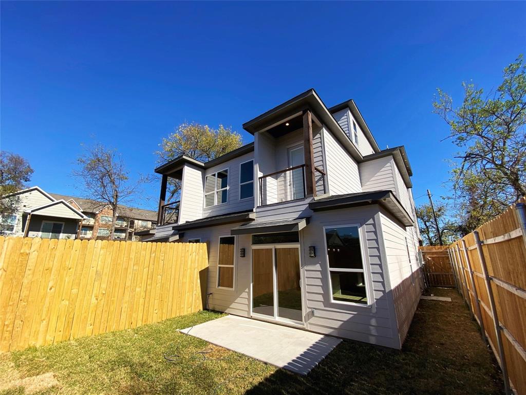 Z E Coombs West End - Residential Lease