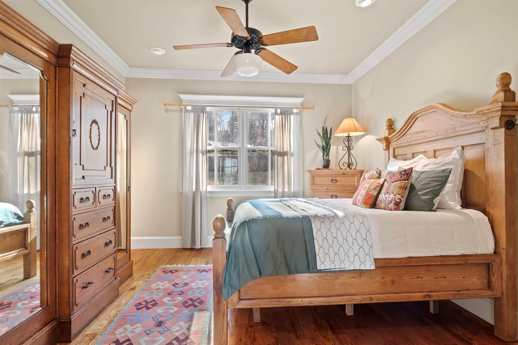 Lands End - Residential