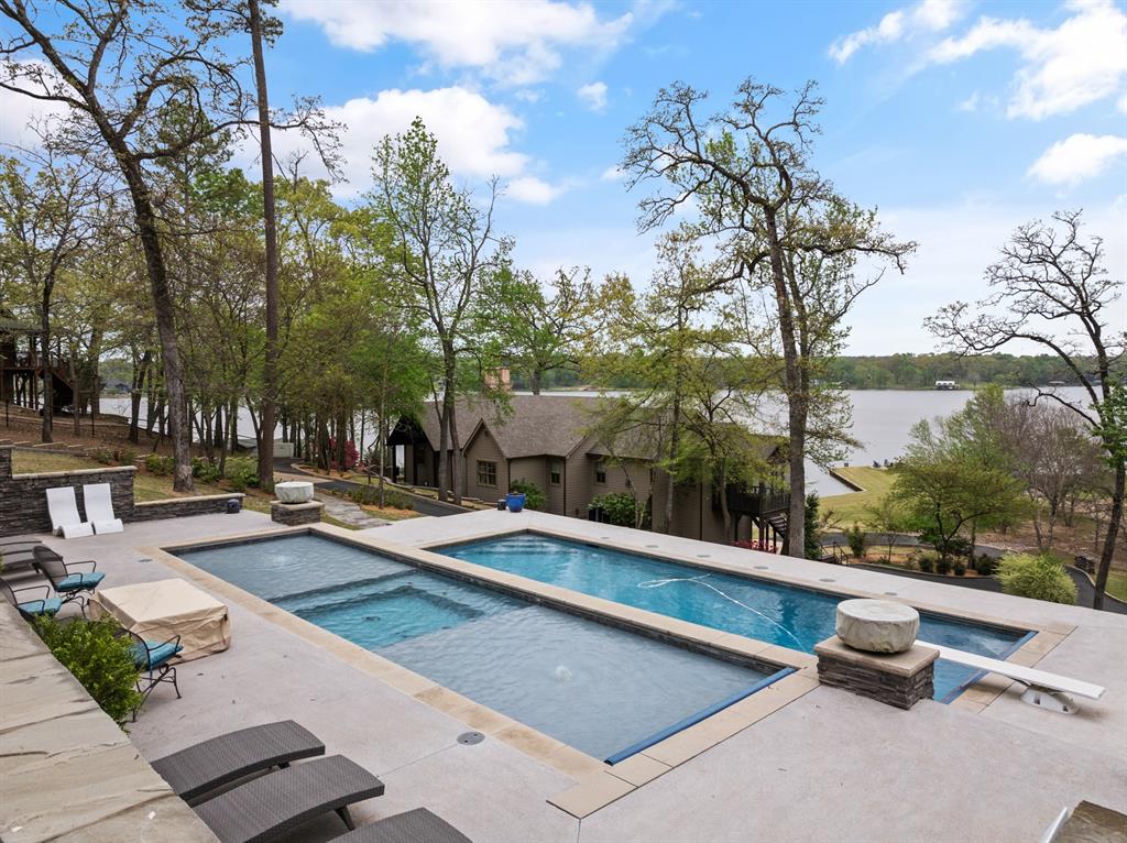 Lands End - Residential