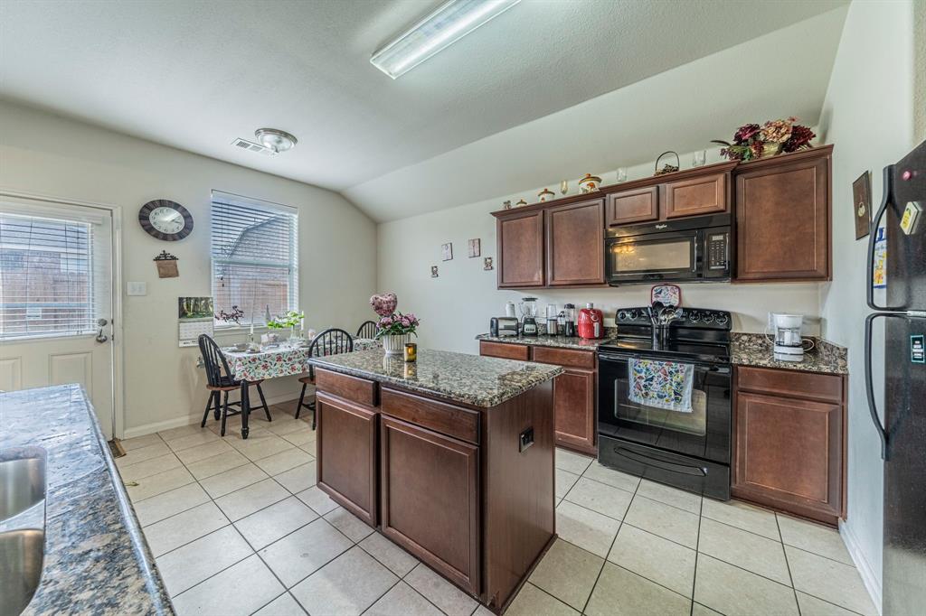 Quail Run Ph 3 Sanger - Residential