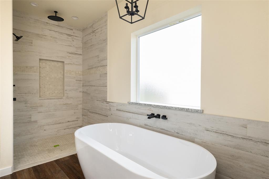 Runaway Bay - Residential