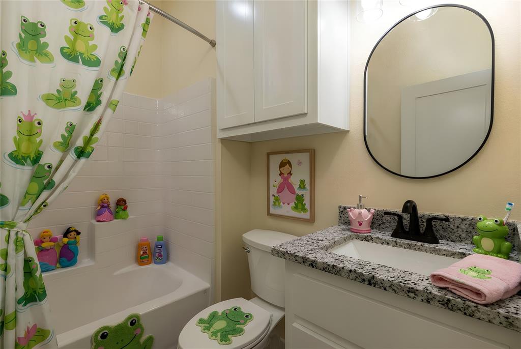 Runaway Bay - Residential