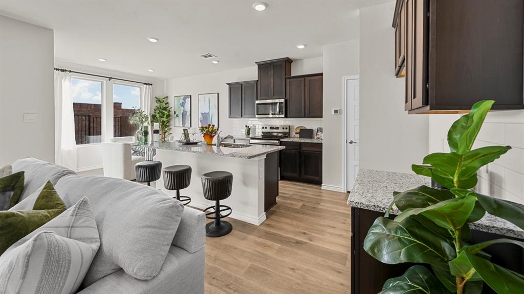 740 Thorn Creek Drive