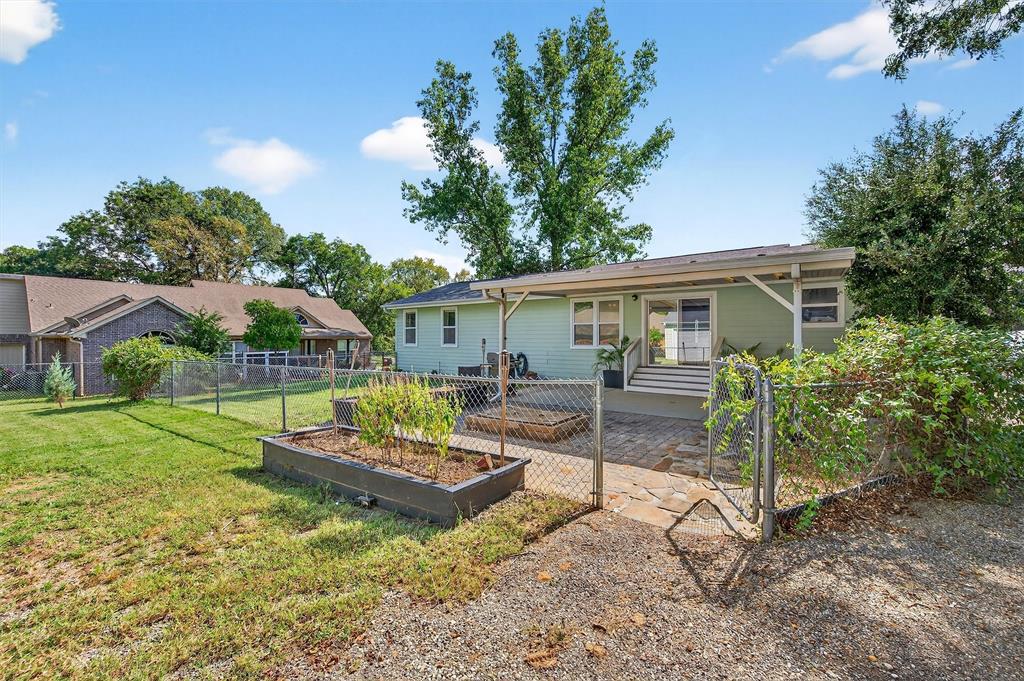 Lake Kiowa - Residential