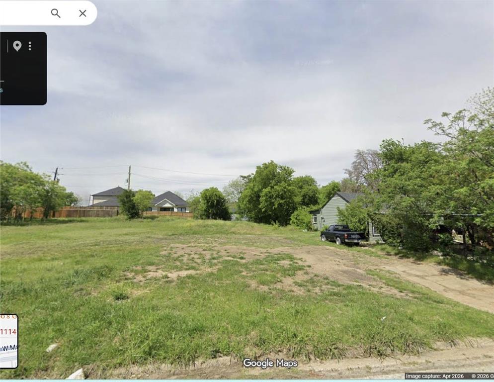 1114 Dallas Street