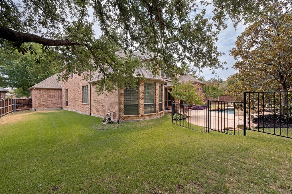 1001 Well Meadow Lane