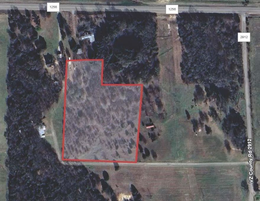 Both highlighted plots of land are for sale. This price is solely for the 4.608 acres.
