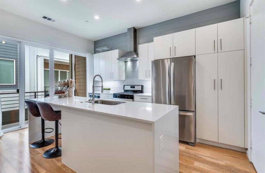 3812 San Jacinto Street 207