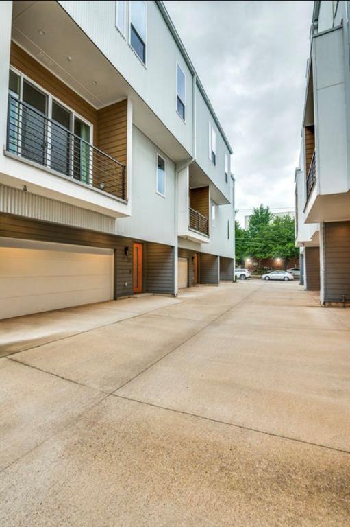 3812 San Jacinto Street 207