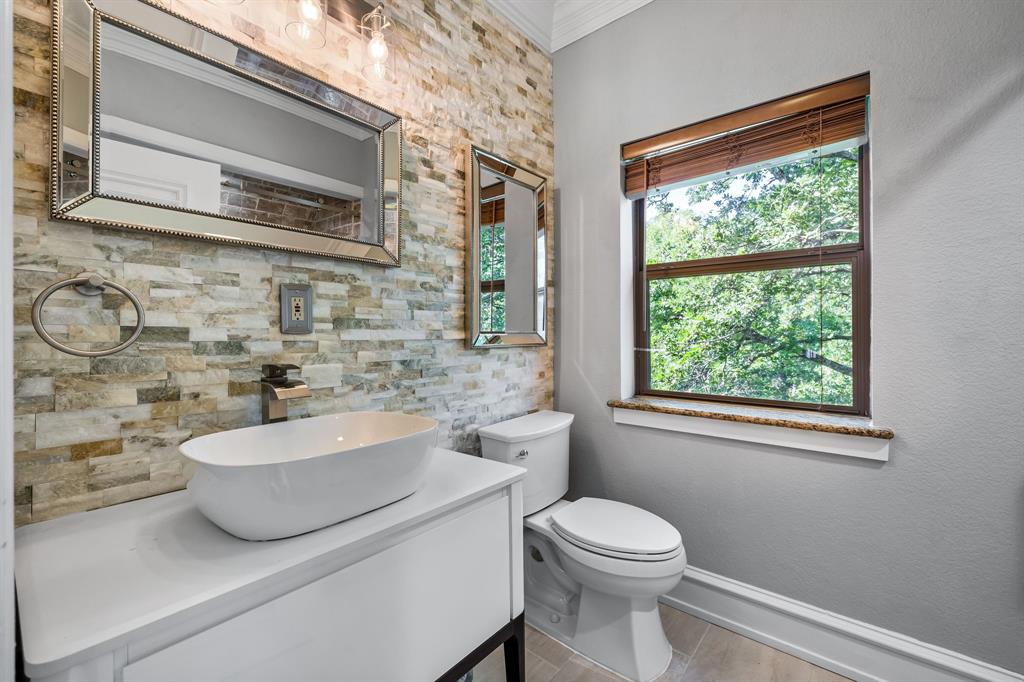 The Estates at Tour 18 - Residential