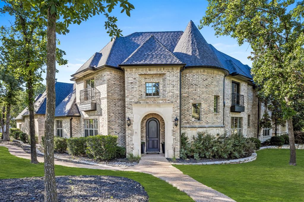 The Estates at Tour 18 - Residential