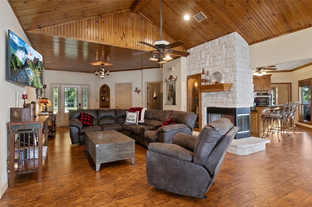 Thunderbird Point - Residential