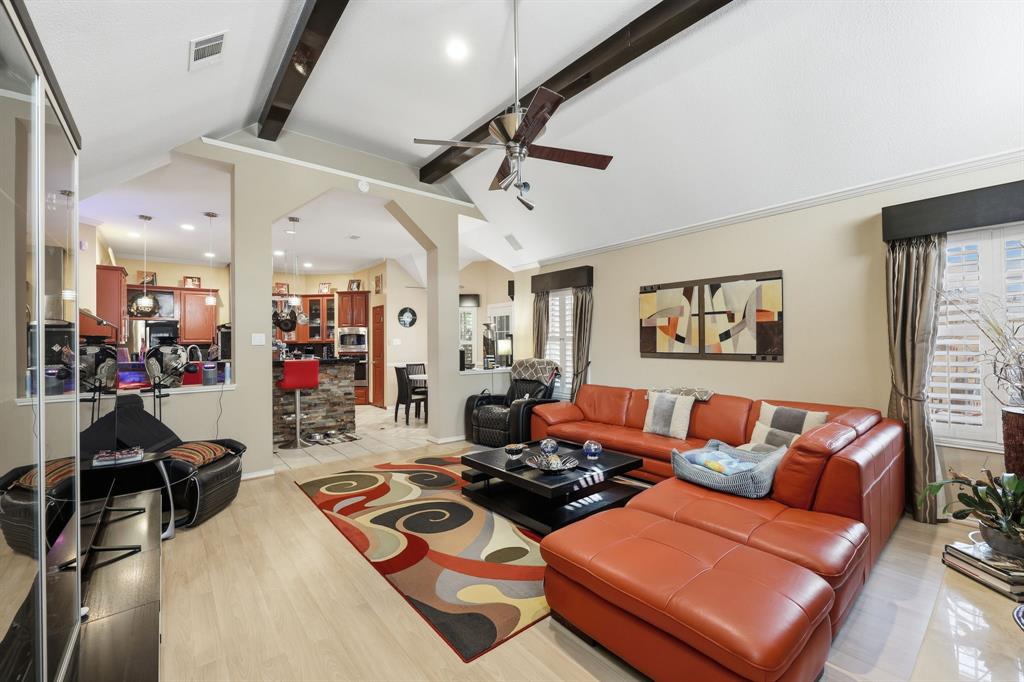 Highlands Pkwy - Residential