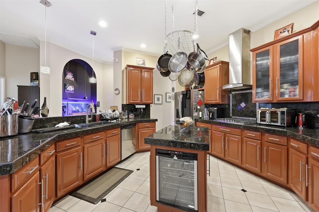 Highlands Pkwy - Residential