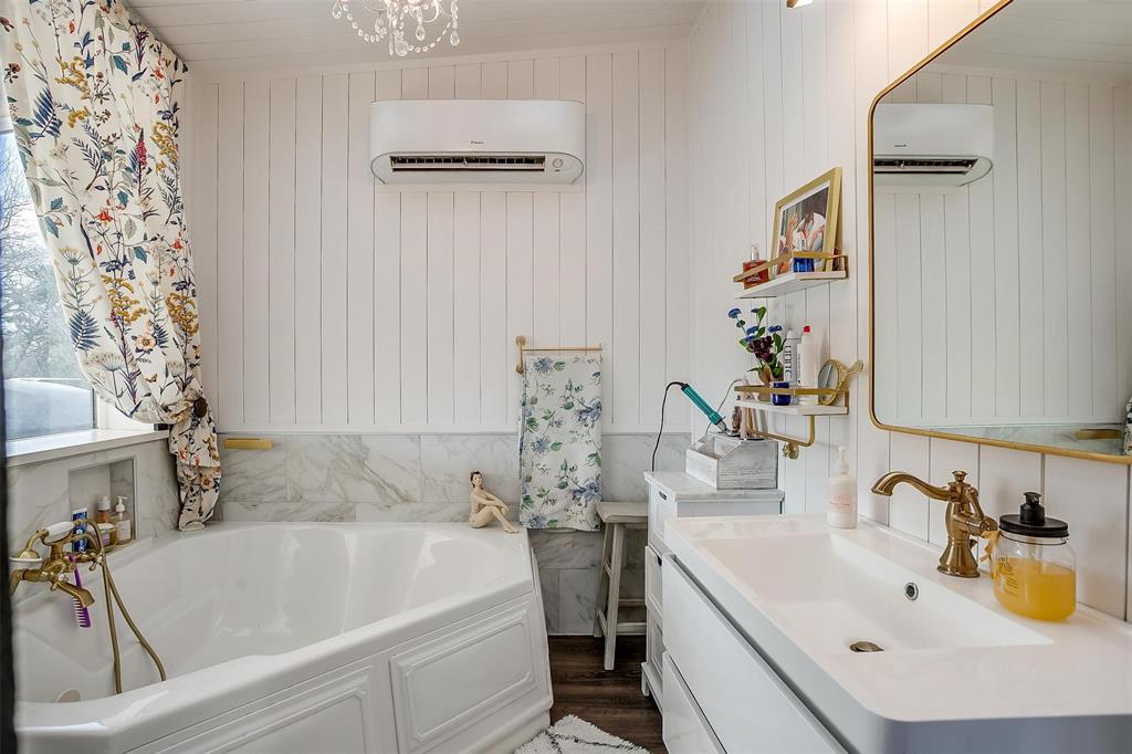 PERRY DUECALION A - Residential