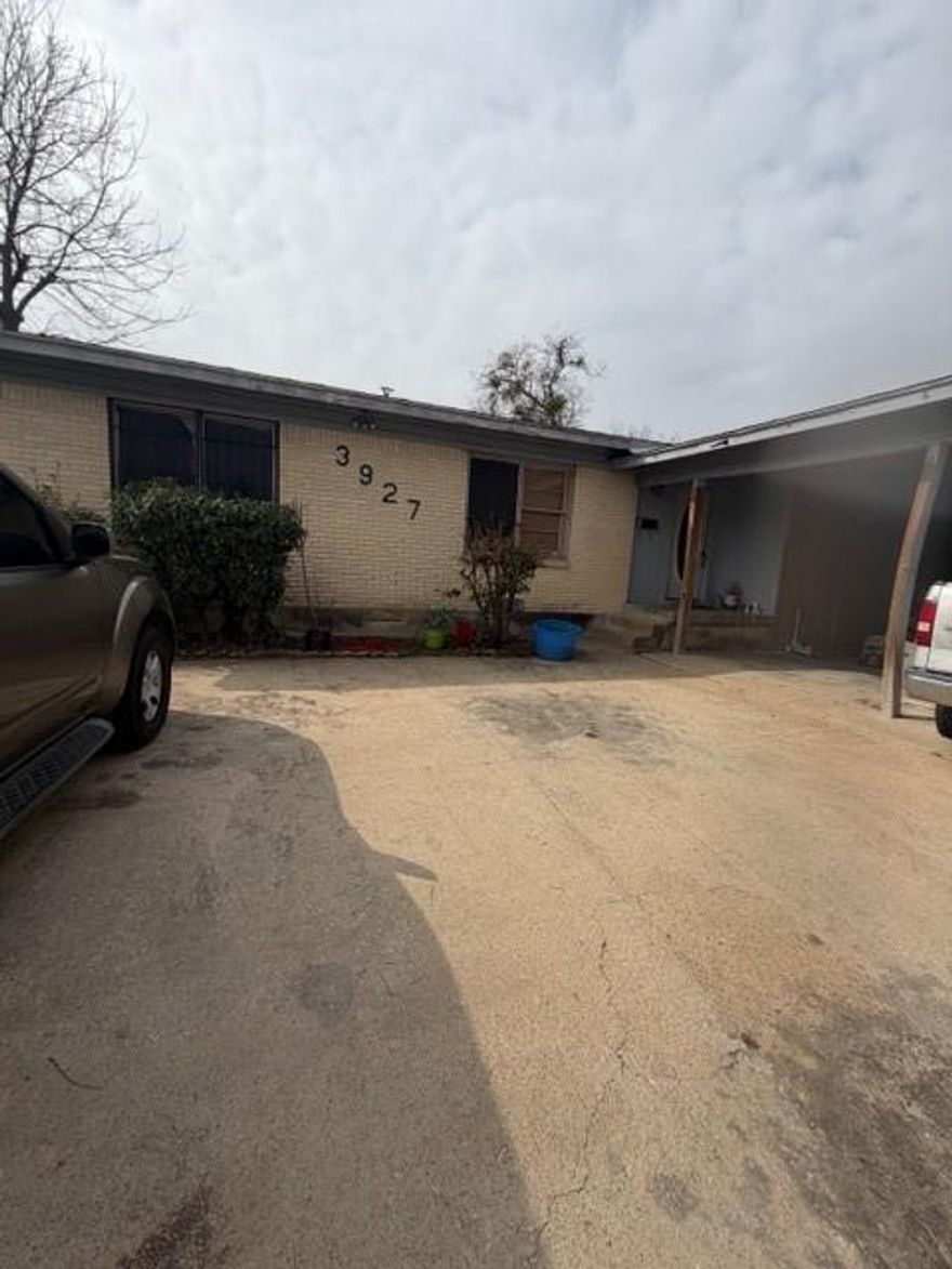 Nice 3 bedroom 2 bathroom home perfect for investors or someone willing to bring this home back to life. Central location local to stores, schools and dining. The HVAC was replaced in 2024, half of the roof is 2 years old and other half is 6 years old. Stable foundation and good bones. This home just needs to be updated and brought back to life. Please no blind offers or subject to offers. Seller would like 1-2 weeks after closing to remove all items from property.