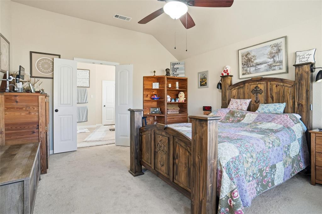 Springtown, Texas 76082, United States, 4 Bedrooms Bedrooms, ,2 BathroomsBathrooms,Residential,Active,231944