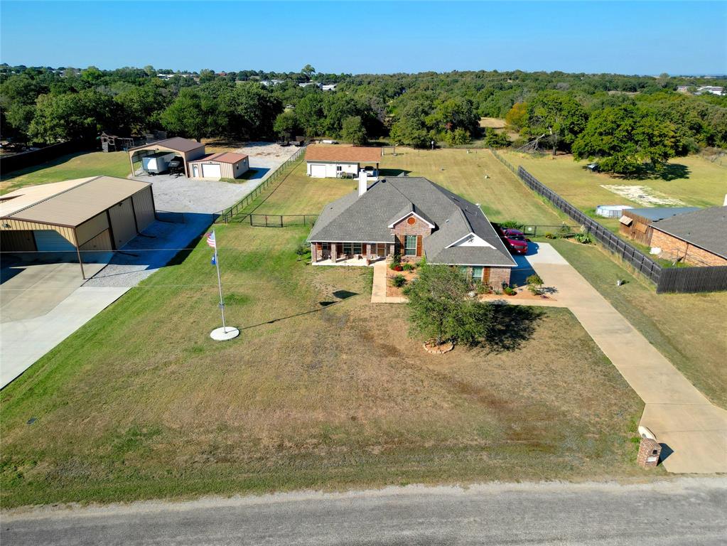 Springtown, Texas 76082, United States, 4 Bedrooms Bedrooms, ,2 BathroomsBathrooms,Residential,Active,231944