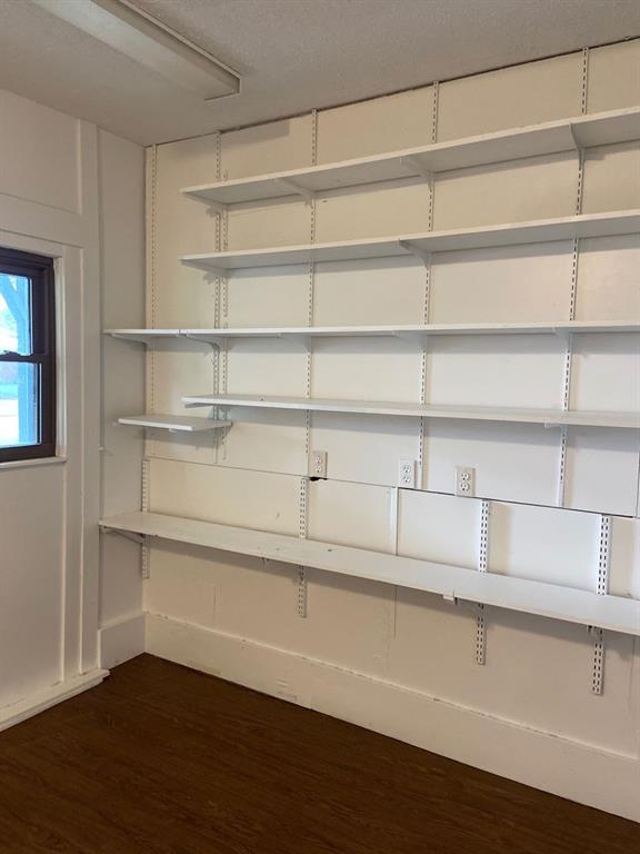 West Fwy Estates Rep - Residential Lease