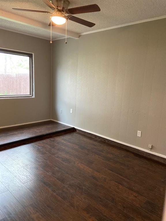 West Fwy Estates Rep - Residential Lease