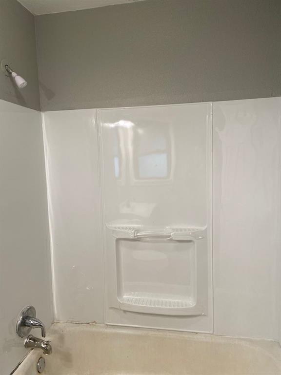 West Fwy Estates Rep - Residential Lease