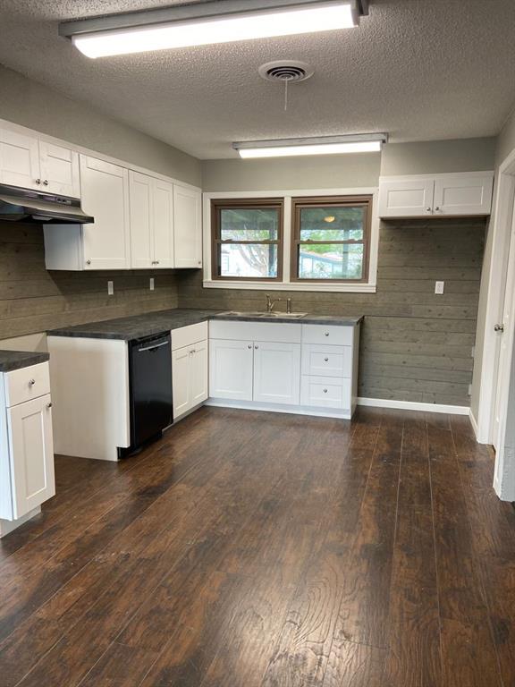 West Fwy Estates Rep - Residential Lease