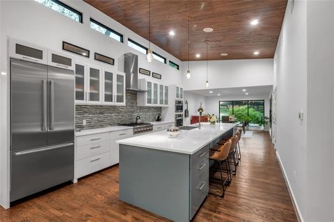 Tiny photo for 10043 Woodgrove Drive, Dallas, TX 75218 (MLS # 21041887)