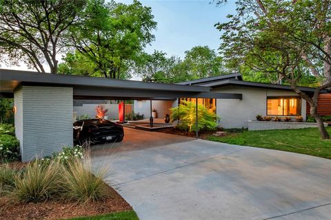 Tiny photo for 10043 Woodgrove Drive, Dallas, TX 75218 (MLS # 21041887)