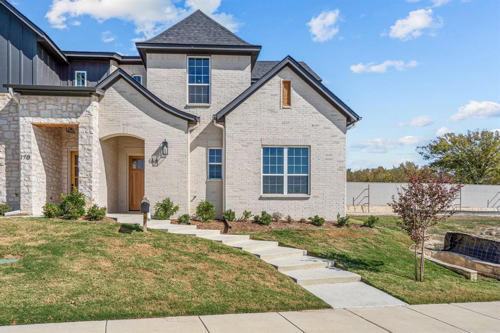 164 Hulen Circle