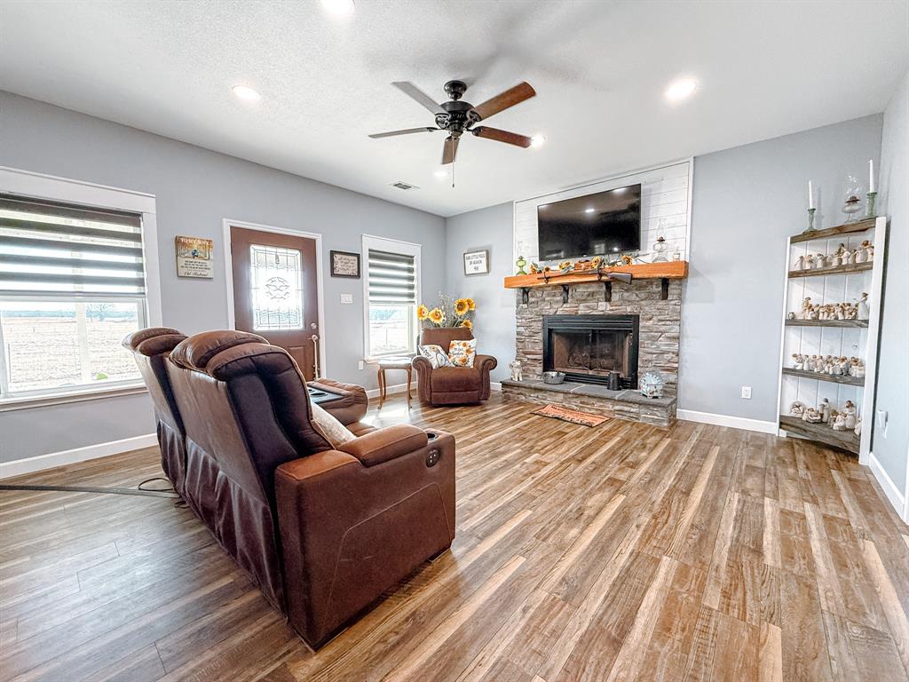 ABST: 675, SUR: M L PHILLIPS - Residential