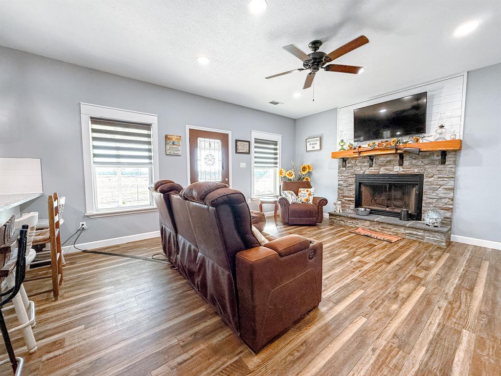 ABST: 675, SUR: M L PHILLIPS - Residential