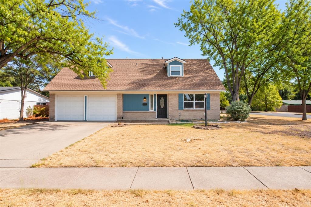 8708 Flicker Lane