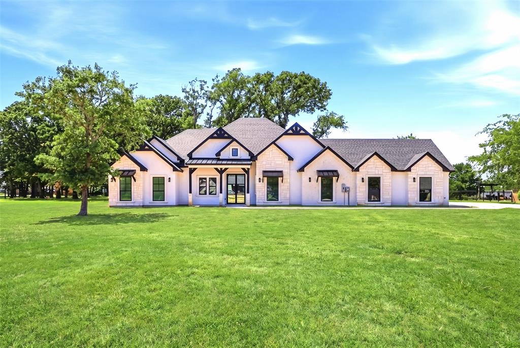 1055 Hidden Oaks Drive