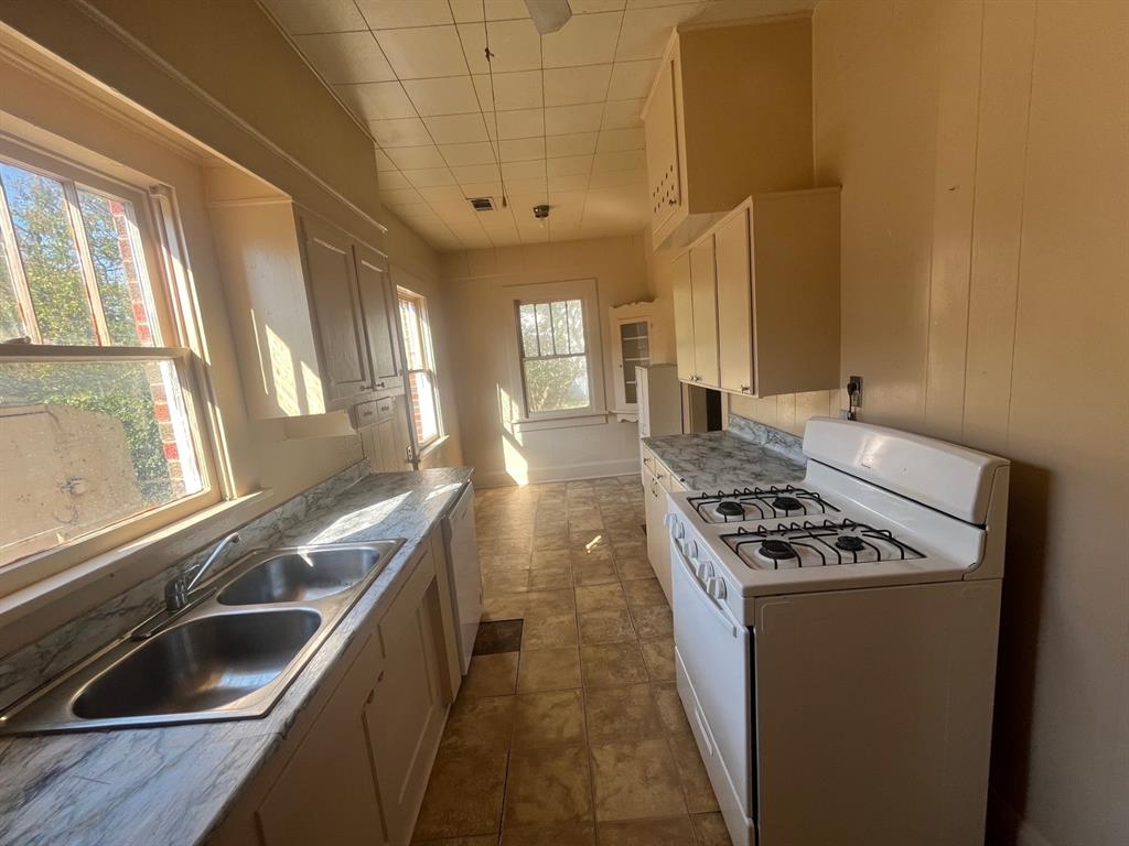 Cleveland Add - Residential