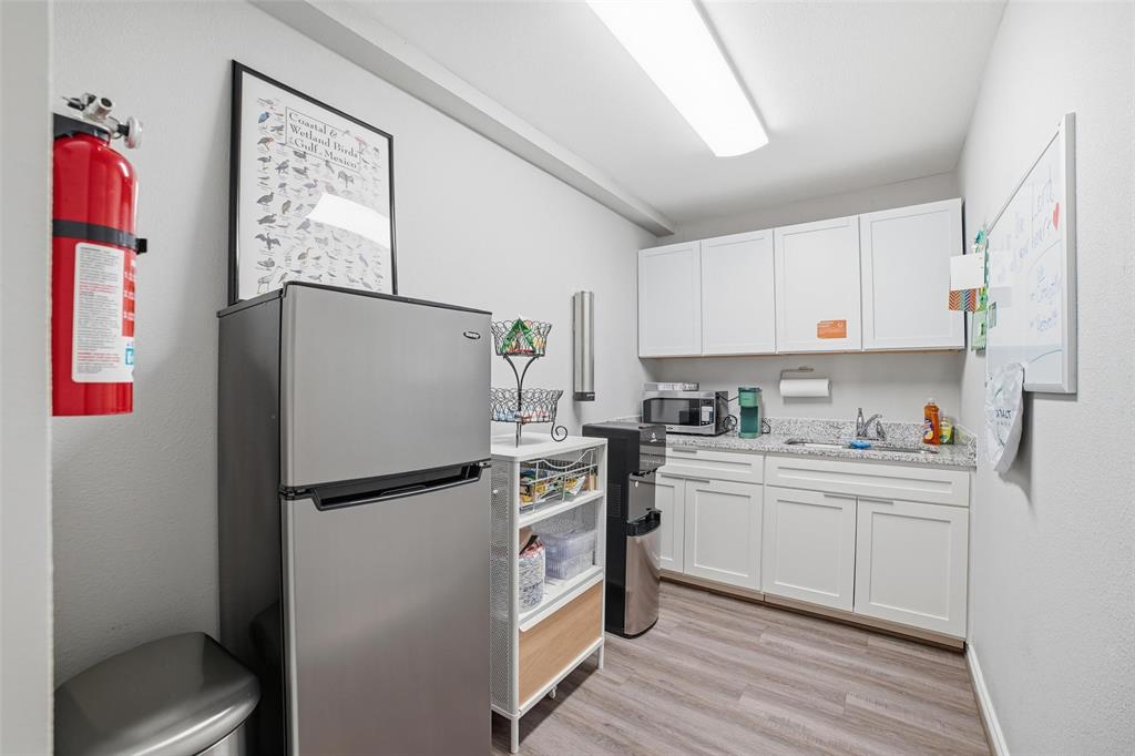 None - Commercial Lease