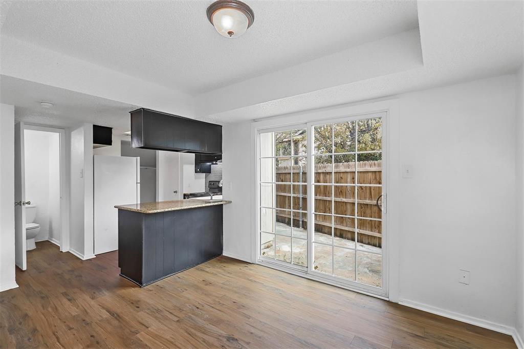 SAINT CLAIRE WOODS TOWNHOUSES - Residential Income