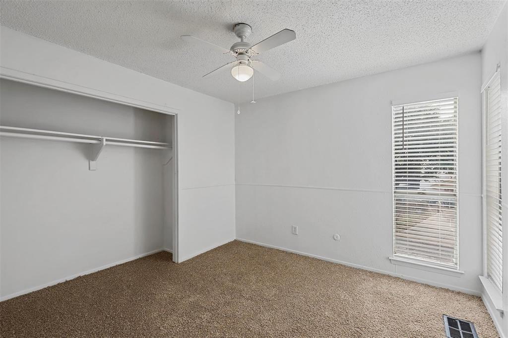 SAINT CLAIRE WOODS TOWNHOUSES - Residential Income