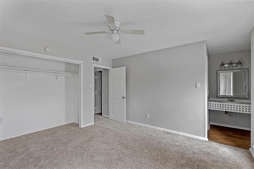 SAINT CLAIRE WOODS TOWNHOUSES - Residential Income