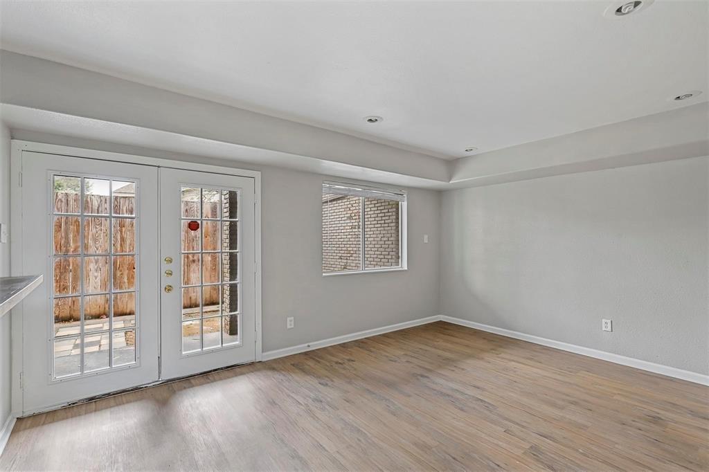 SAINT CLAIRE WOODS TOWNHOUSES - Residential Income