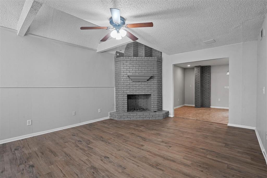 SAINT CLAIRE WOODS TOWNHOUSES - Residential Income