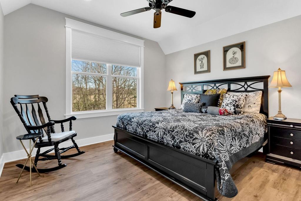 HIDEAWAY - Residential