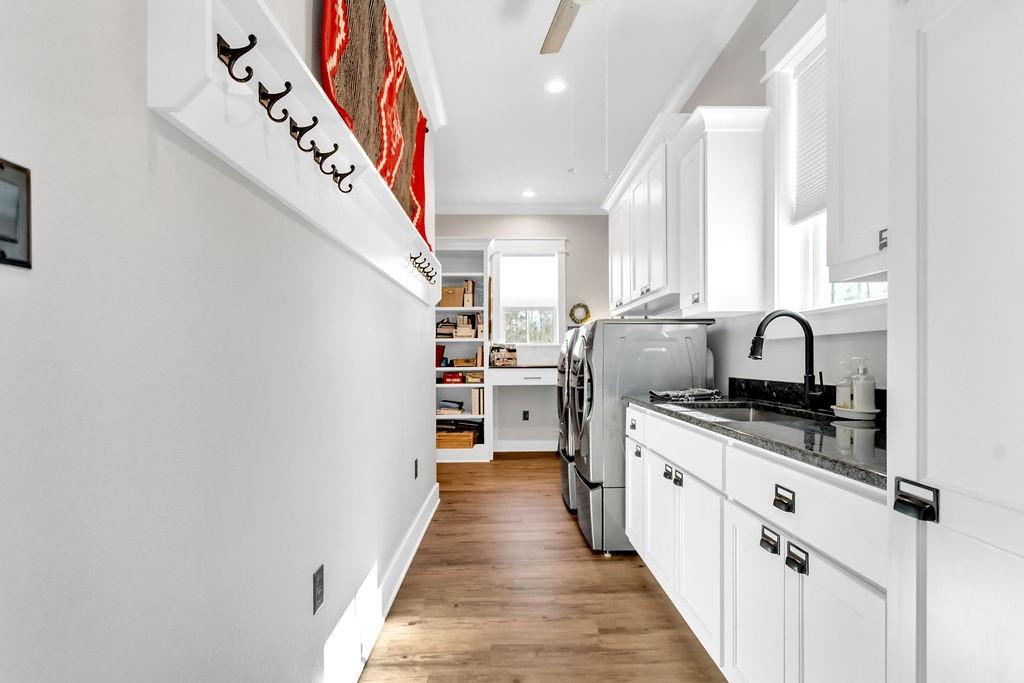 HIDEAWAY - Residential