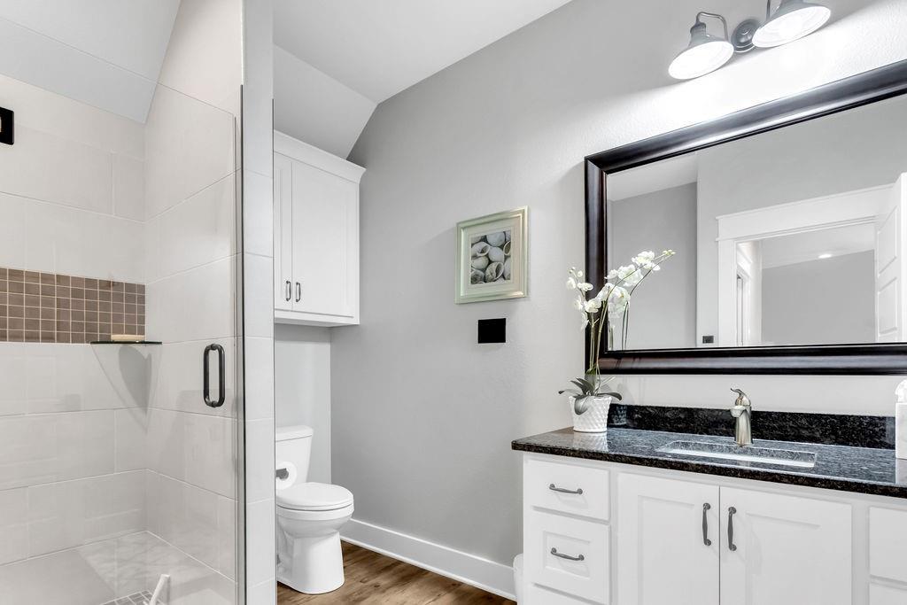 HIDEAWAY - Residential