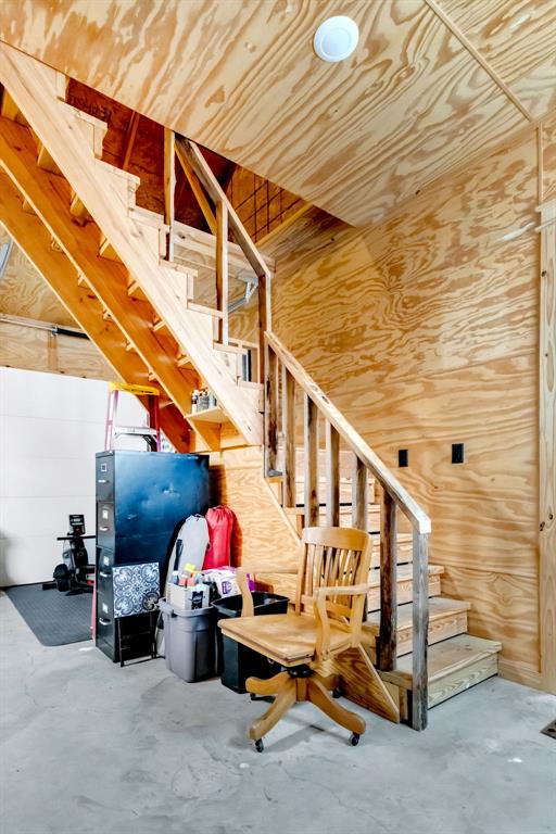 HIDEAWAY - Residential