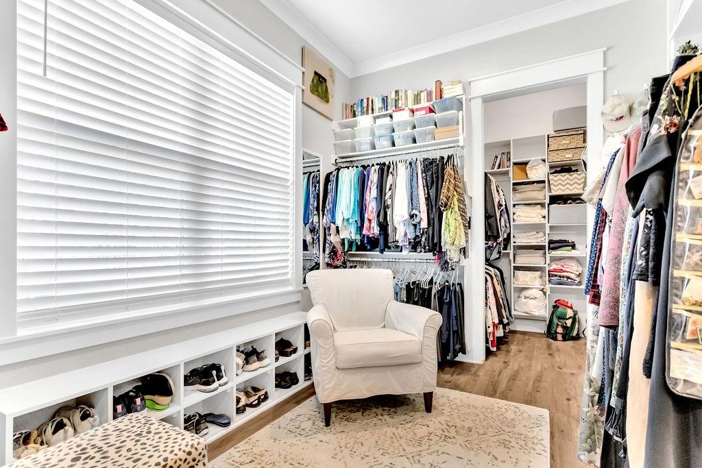 HIDEAWAY - Residential