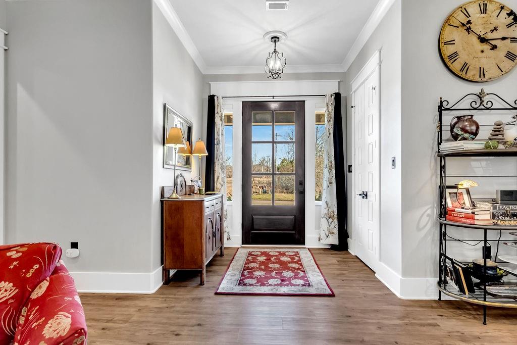 HIDEAWAY - Residential