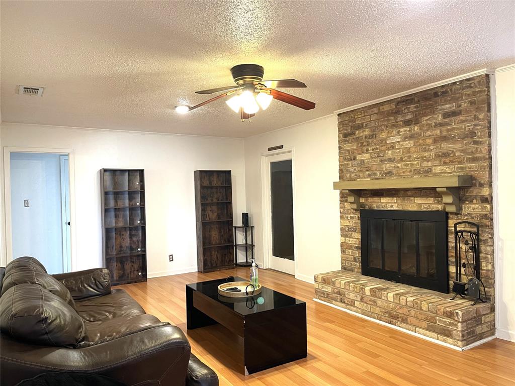 COUNTRY EAST ADDN - Residential