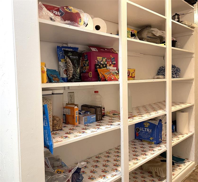 COUNTRY EAST ADDN - Residential