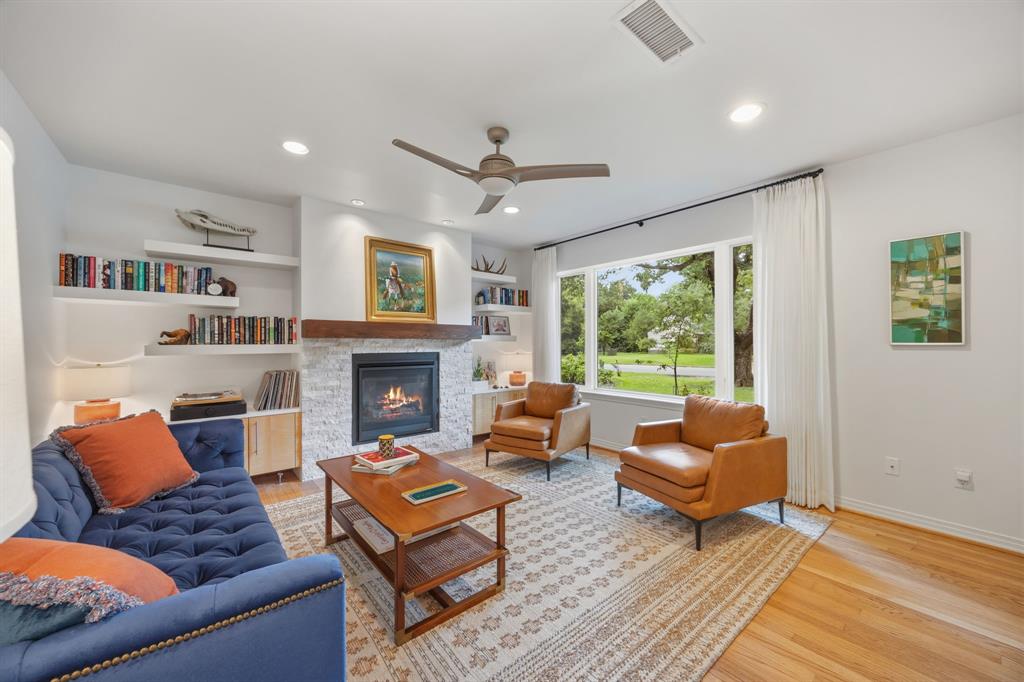 9422 Hermosa Drive