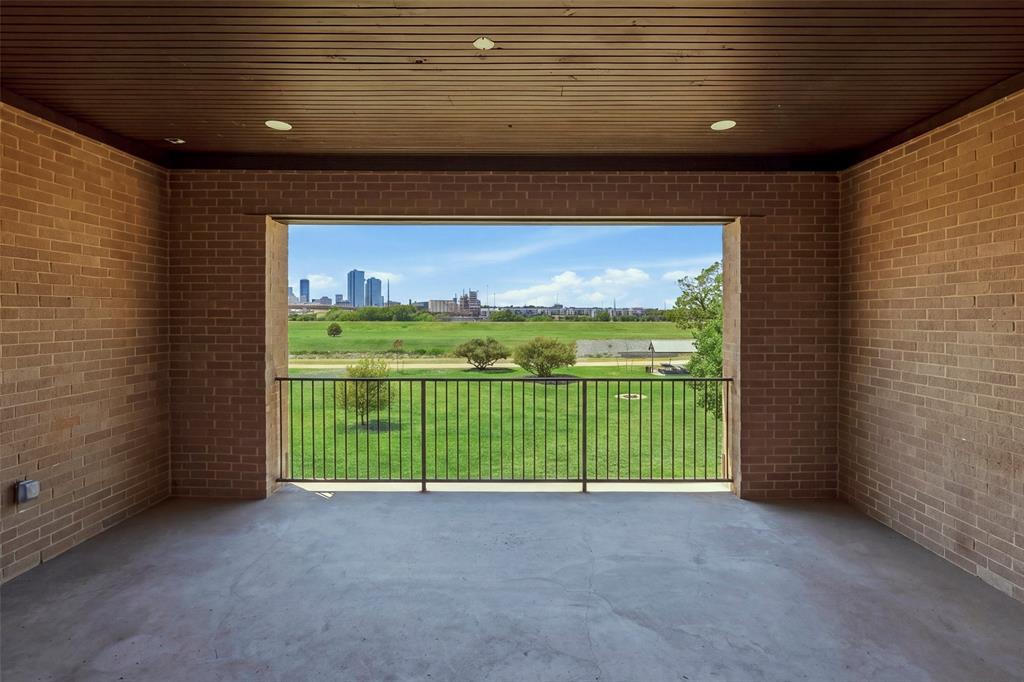 408 Vista Buena Trail